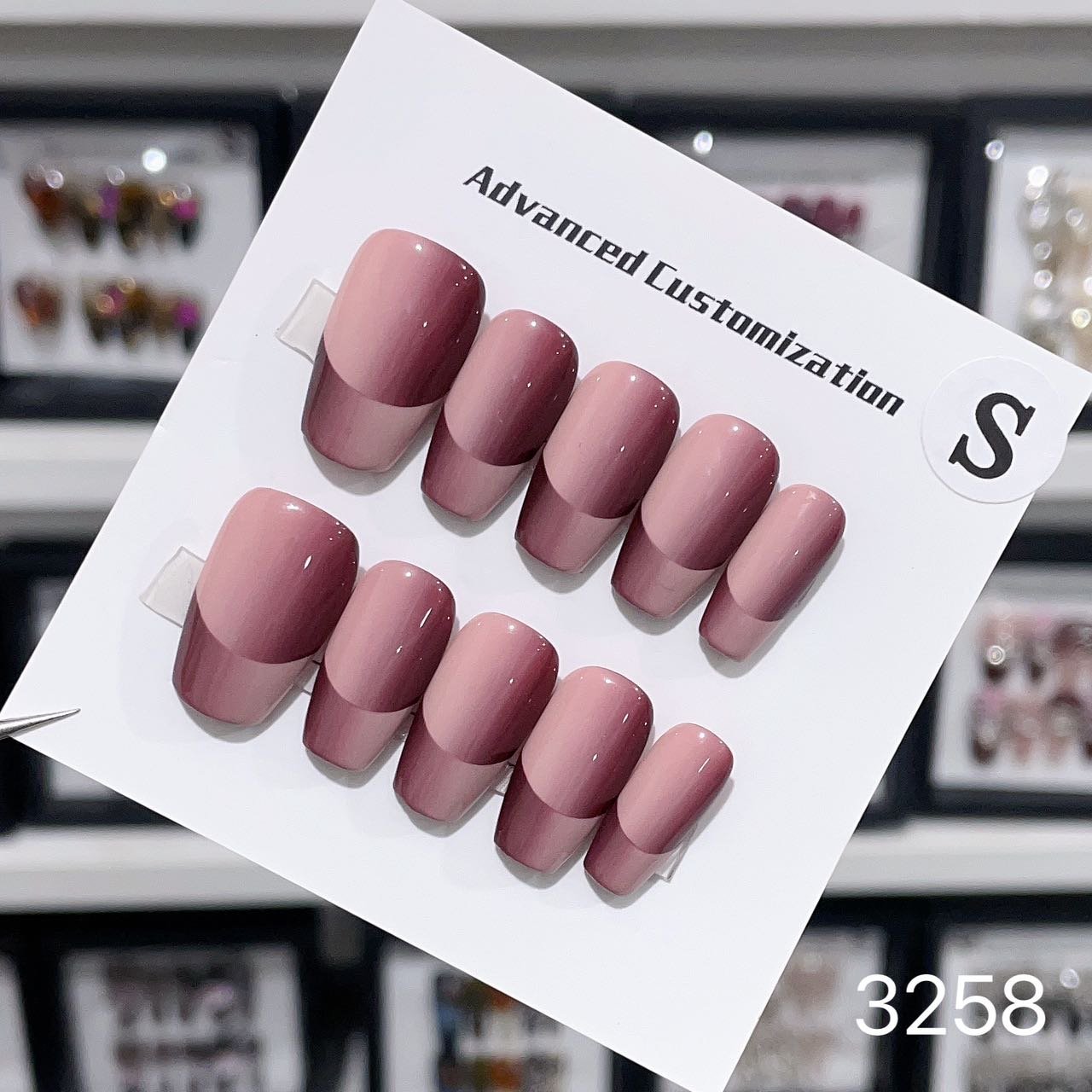 3258 Comfrey Stolen Dreams Short T